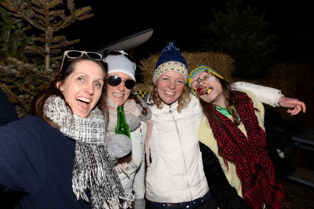 ../Images/Apres ski feest Drinkebroeders 220.jpg